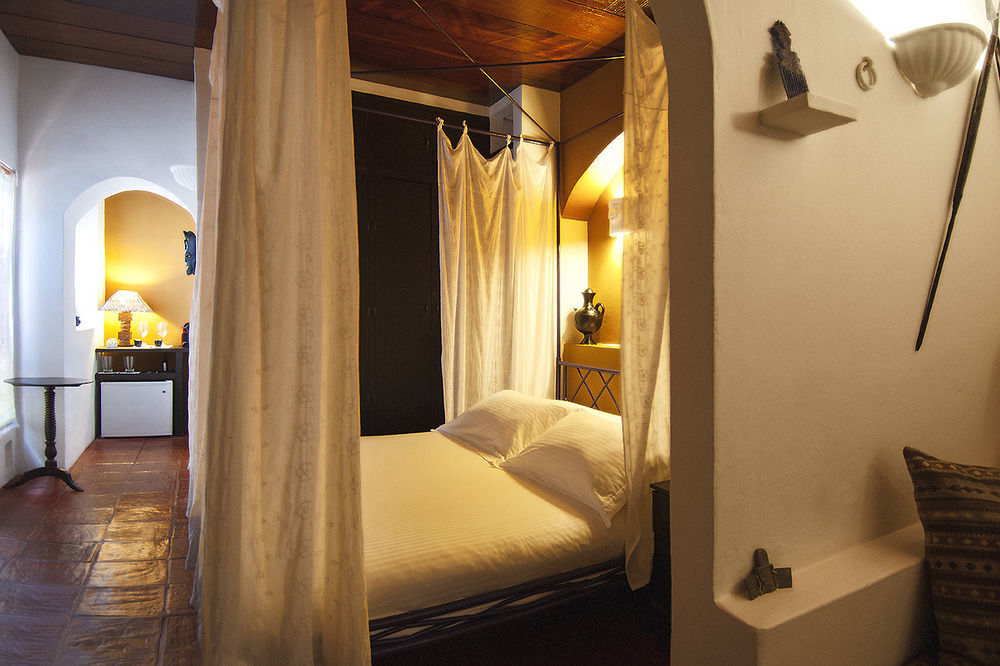 Lez Lezards Bed & Breakfast Cartagena Exterior foto
